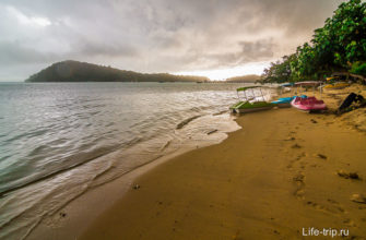 Sai Noi Beach